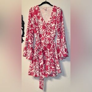 Hot Pink Floral Flying Tomato EUC Bell Sleeve Mini Dress